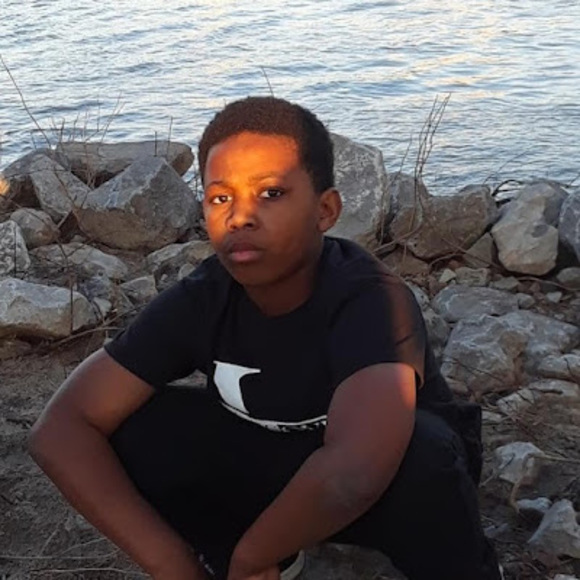 Meet your Posher, Dereyon_12 - Picture 1 of 1